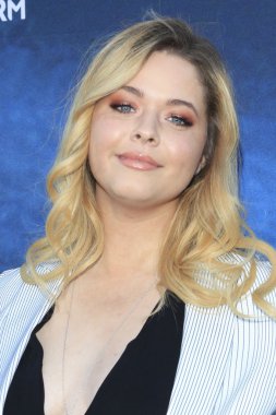 oyuncu Sasha Pieterse