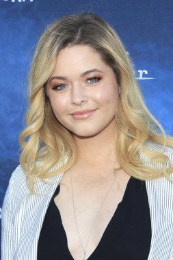 oyuncu Sasha Pieterse