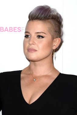 şarkıcı Kelly Osbourne