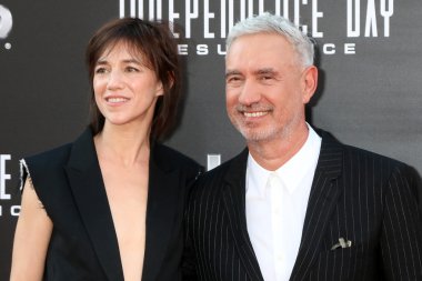 Charlotte Gainsbourg, Roland Emmerich