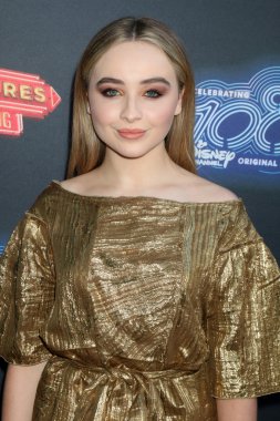 aktris Sabrina Carpenter