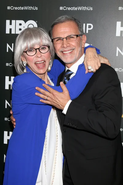 Rita Moreno, Tony Plana — Stock Photo, Image