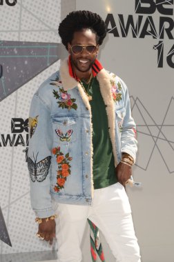 Chainz 2, Tauheed Epps