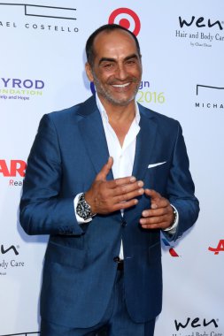  aktör Navid Negahban