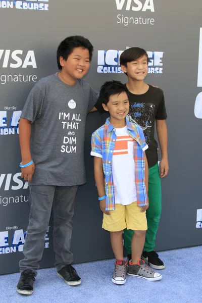 Hudson Yang, Forrest Wheeler, Ian Chen — Foto de Stock