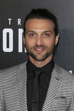 aktör Alexander Dipersia