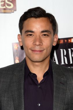 aktör Conrad Ricamora