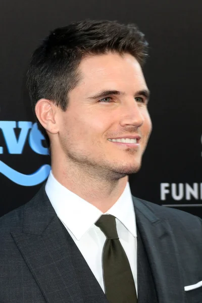 Actor Robbie Amell — Stock Photo, Image