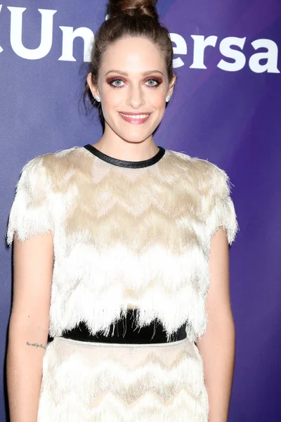 Actrice Carly Chaikin — Stockfoto