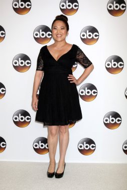 aktris Suzy Nakamura