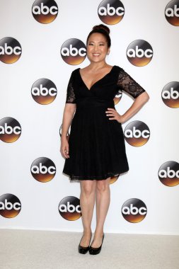 aktris Suzy Nakamura