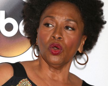 aktris Jenifer Lewis