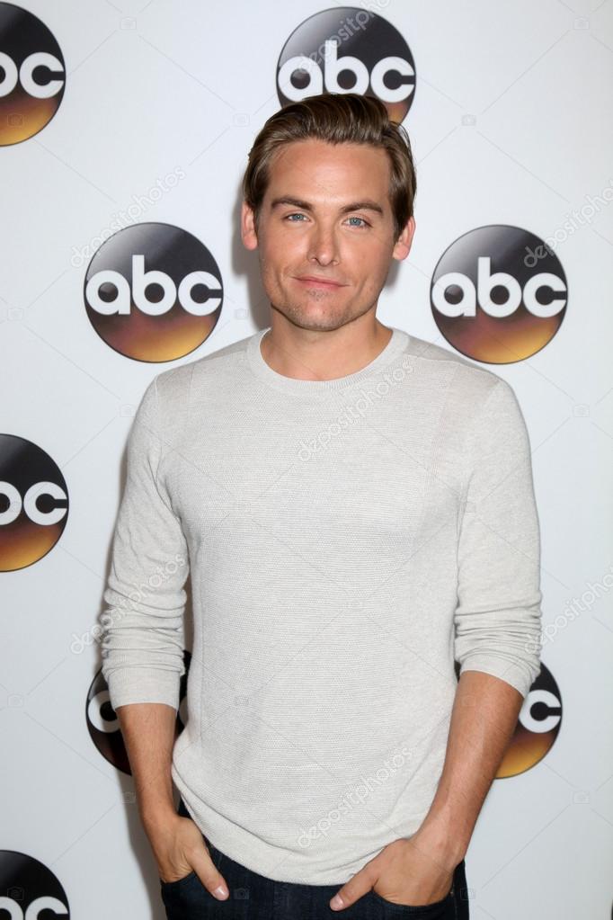 Actor Kevin Zegers – Stock Editorial Photo © Jean_Nelson #118896960