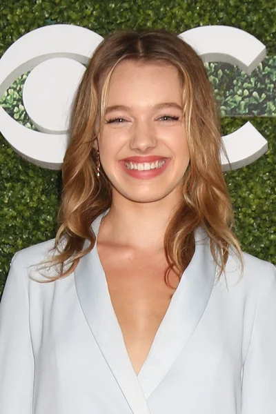 Actrice Sadie Calvano — Photo