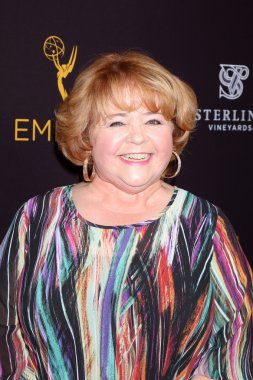 oyuncu Patrika Darbo