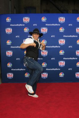 yarışçı Lance Pekus