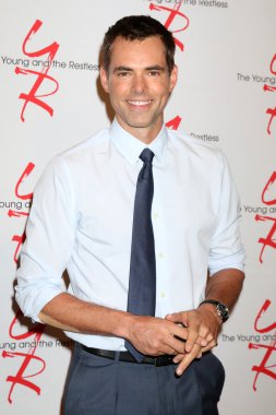 Aktör Jason Thompson