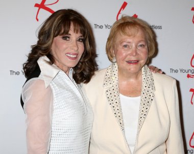 Kate Linder, Lee Phillip Bell