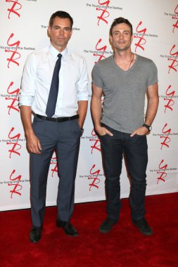 Jason Thompson, Daniel Goddard