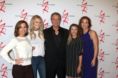  Melissa Claire Egan, Melissa Ordway, Eric Braeden, Elizabeth Hendrickson, Gina Tognoni