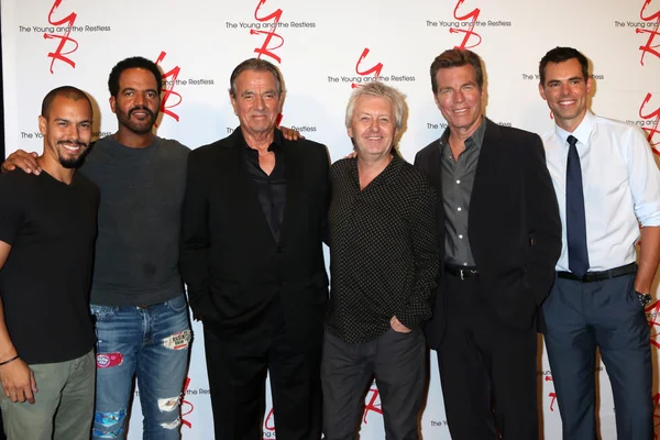 Bryton James, Kristoff St John, Eric Braeden, Mal genç, Peter Bergman, Jason Thompson — Stok fotoğraf