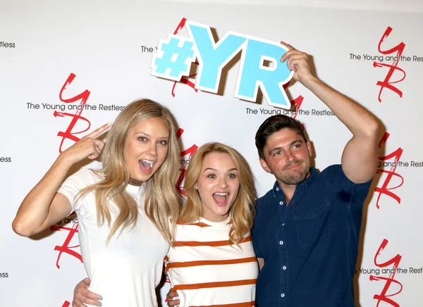 Melissa Ordway, rey cazador, Robert Adamson — Foto de Stock