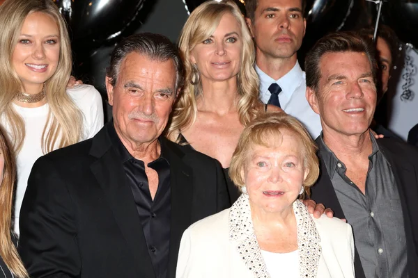 Melissa Ordway, Eric Braeden, Eileen Davidson, Lee Bell, Peter Bergman — Stock Photo, Image