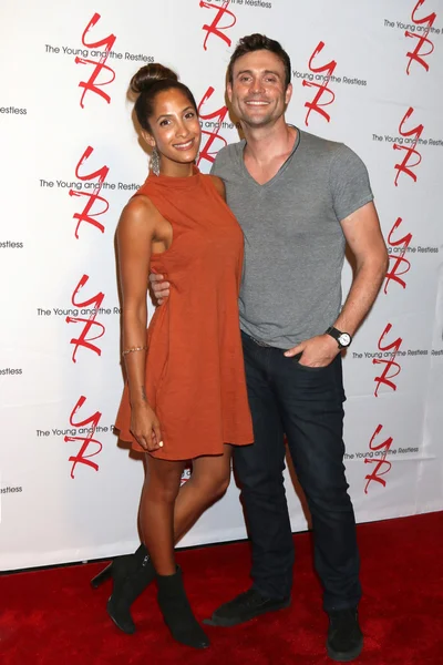 Christel Khalil, Daniel Goddard — Zdjęcie stockowe