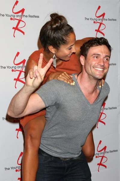 Christel Khalil, Daniel Goddard — Stockfoto