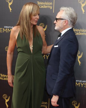 Allison Janney, Bradley Whitford 
