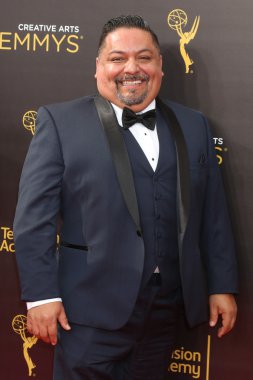 aktör George Guzman