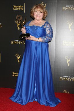 oyuncu Patrika Darbo