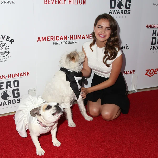 Schauspielerin bailee madison — Stockfoto