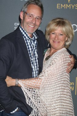Michel Gill, Jayne Atkinson