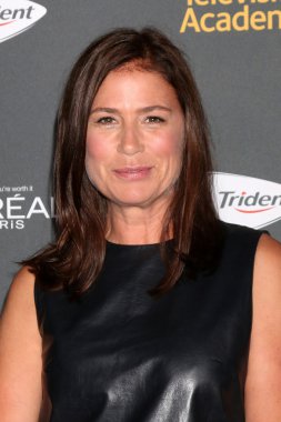 aktris Maura Tierney