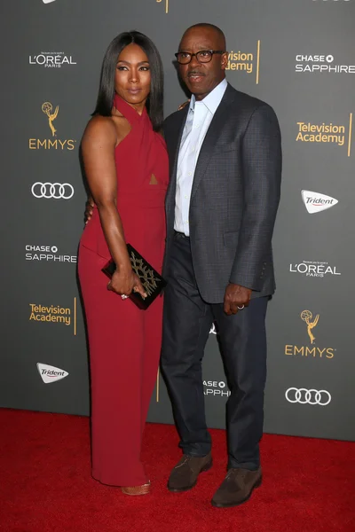 Angela bassett, courtney b vance — Zdjęcie stockowe