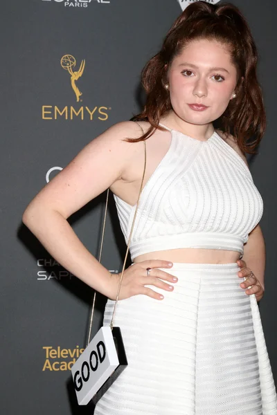 Aktris Emma Kenney — Stok fotoğraf