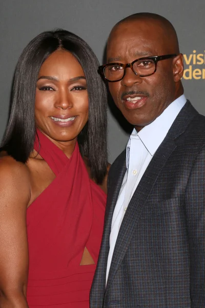 Angela bassett, courtney b vance — Stockfoto