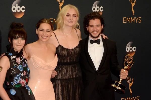 Maisie Williams, Emilia Clarke, Sophie Turner, Kit Harington — Foto Stock