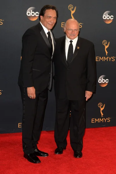 Jimmy Smits, Dennis Franz — Photo