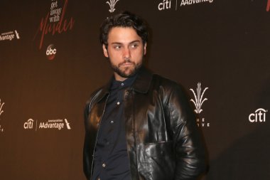 aktör Jack Falahee
