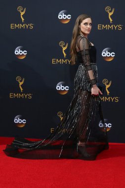 Aktris Carly Chaikin