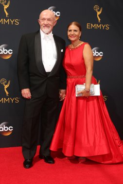 aktör Jonathan bankalar