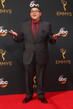 aktör Rico Rodriguez