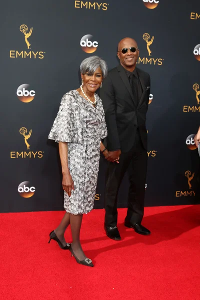 Schauspielerin cicely tyson — Stockfoto