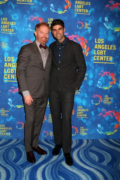 Justin Mikita, Jesse Tyler Ferguson — Stock Photo, Image