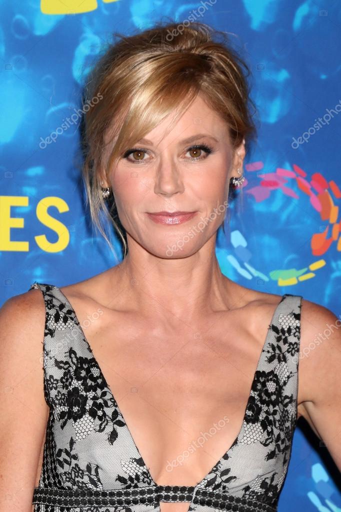 Actress Julie Bowen Stock Editorial Photo © Jean_Nelson 124782404