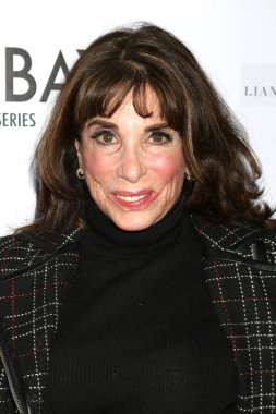 LOS ANGELES - 8 Mayıs 2021 'de Los Angeles, CA' da The Bay 's Season Finali' nde Kate Linder