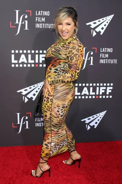 LOS ANGELES - 2 Haziran 2021 'de Los Angeles, CA' da Los Angeles Latin Film Festivali 'nde 7. ve Union Premiere' de Annie Gonzalez
