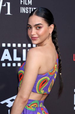LOS ANGELES - 4 Haziran, Melissa Barrera In The Heights Screening - LALIFF TCL Çin Tiyatrosu 'nda 4 Haziran 2021, Los Angeles, CA